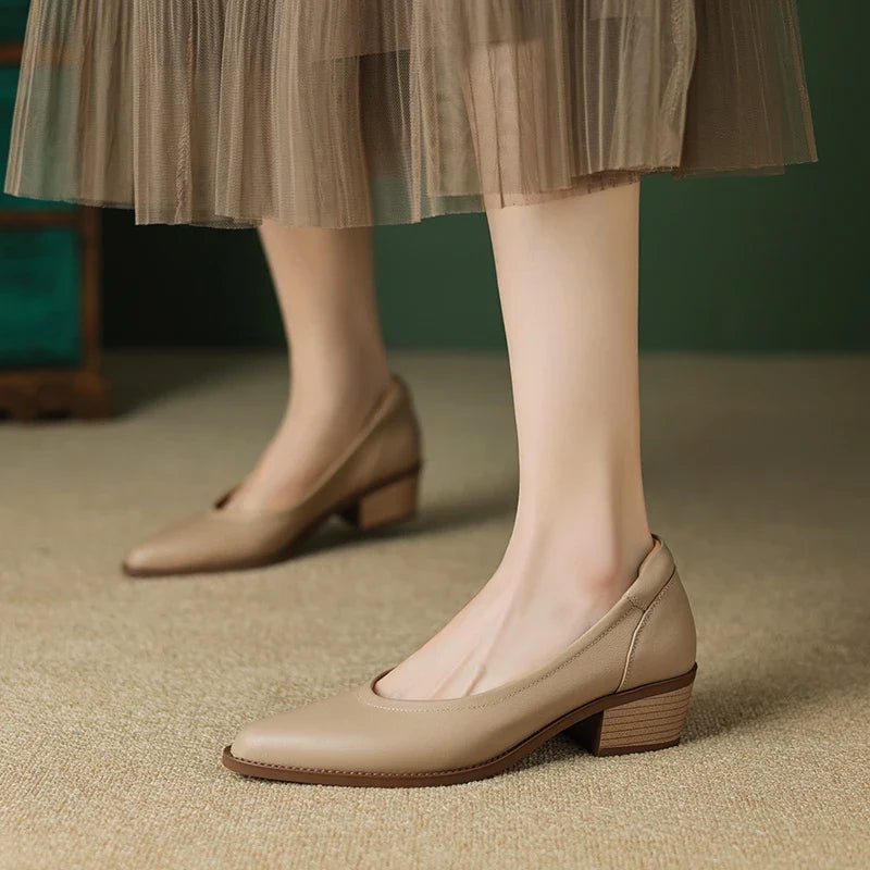 2026 New Spring Women Pumps Shallow Genuine Leather Med Heels Pointed Toe Summer Women Shoes Lady Shoes Leather Shoes