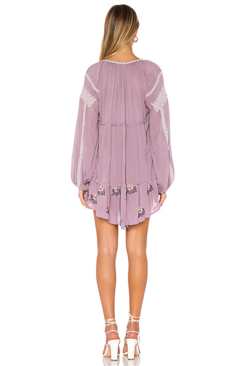 Women Spring Summer Elegant Holiday Embroidered Flower Dress Bohemian Personality Age Reduction Long Sleeve Dress