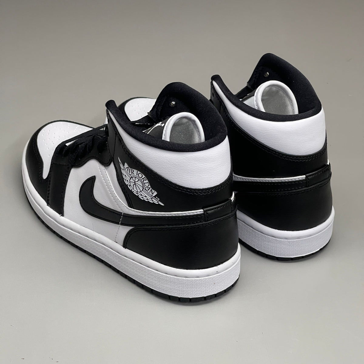 NIKE AIR JORDAN 1 Mid Panda Shoe Women's Sz 8 Black / White DV0991-101 (New)