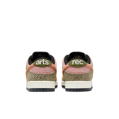 Nike SB Arts & Rec Dunk Low