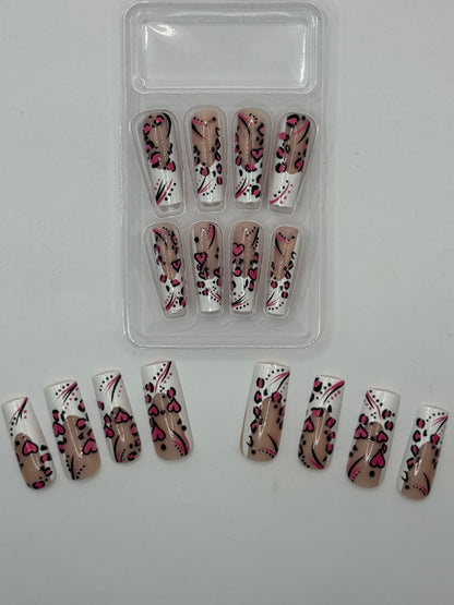 Love Savage Press-On Nails – Pink Heart Cheetah Print
