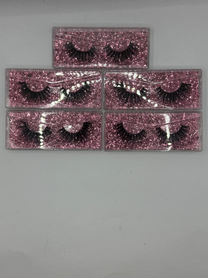 Pink Hustle – E67 Luxe Strip Lash