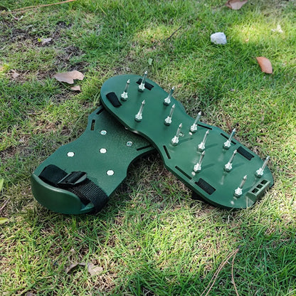 Lawn Aerator Spike Shoes with 28/36/45mm Nails for Lawn Garden Yard Soil Aerating with Adjustable Strap for Men, Woman