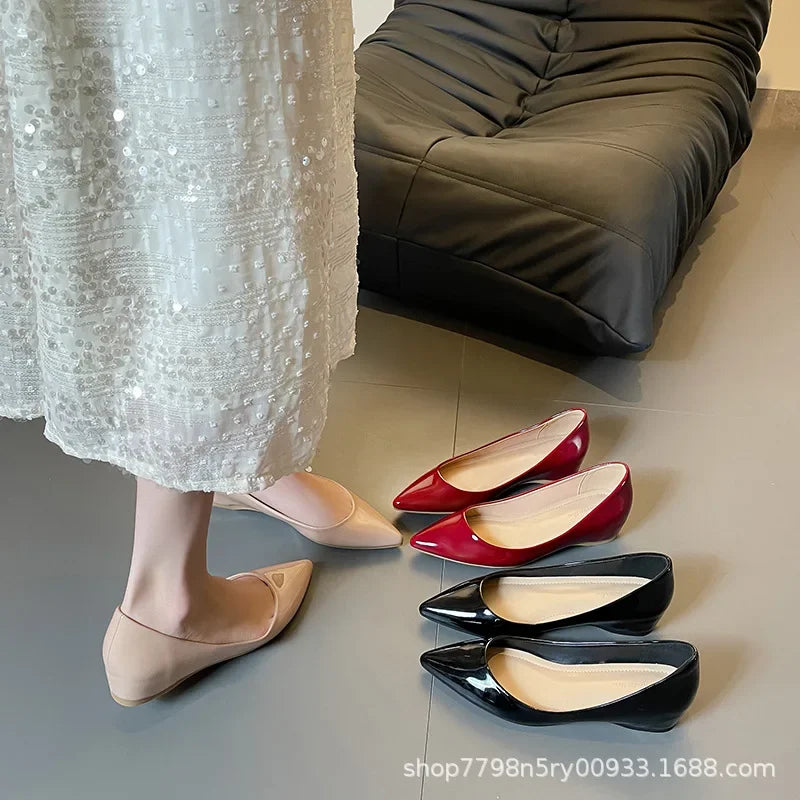 Women Low Heels 5cm Internal Height Increasing Shoe Fashion Flats Women Shoes Pointed Toe Patent Leather Office Driving Shoes