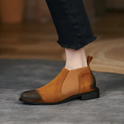 2025 New Ankle Boots Autumn/Winter Women Boots Pointed Toe Fashion Women Shoes Cow Suede Chelsea Boots Genuine Leather Shoes