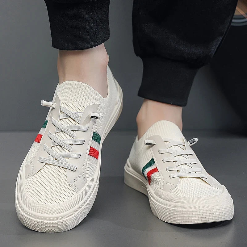 Fashionable Striped Sports Shoes with Breathable and Soft Soles, Summer Breathable Mesh Fabric, White Casual Shoes, Flat Bottom