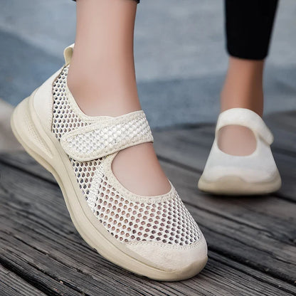 Fashion Women Shoes Platform Lightweight Walking Lazy Loafers Summer Breathable Outdoor Fitness Walking Casual Mesh Sports Shoes