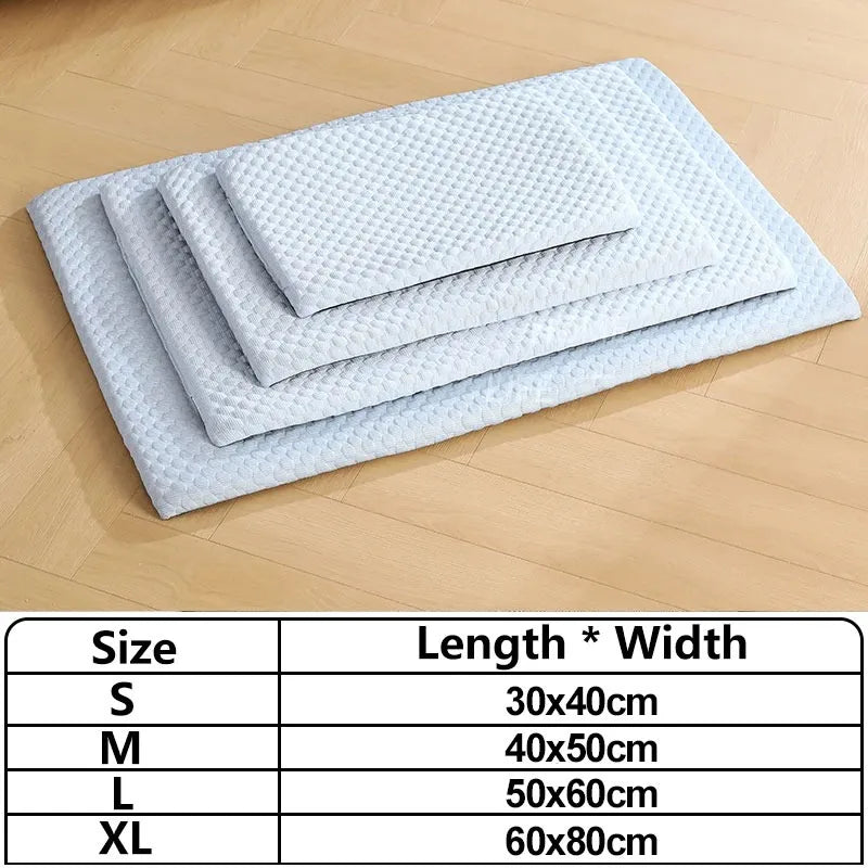 Pet Mat Pet Cooling Sheet Summer Ice Silk Cooling Pet Dog Bed Pad Thick Breathable Non-Slip Washable for Medium Large Dogs Cats