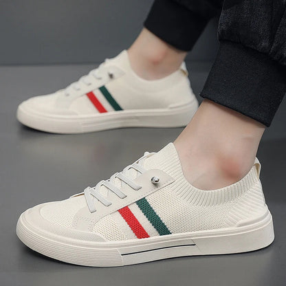 Fashionable Striped Sports Shoes with Breathable and Soft Soles, Summer Breathable Mesh Fabric, White Casual Shoes, Flat Bottom