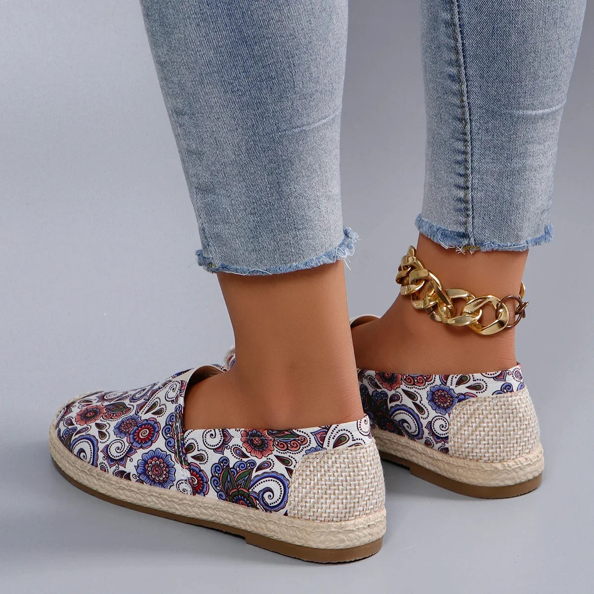 Spring new women's sports shoes, fashionable, breathable, lightweight, non-slip, wear-resistant, casual sports shoes, flat shoes
