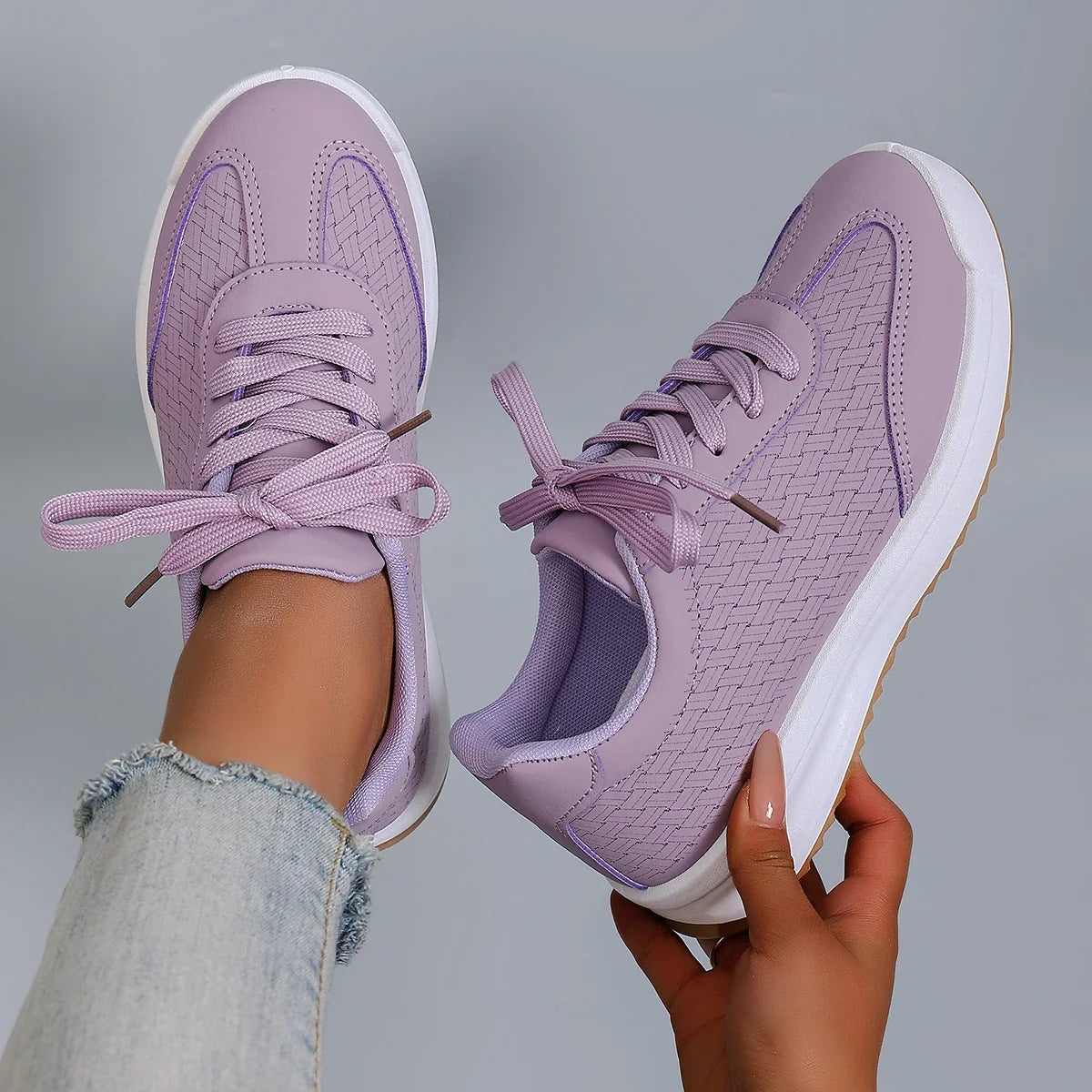 Spring new women's sports shoes, fashionable, breathable, lightweight, non-slip, wear-resistant, casual sports shoes, flat shoes