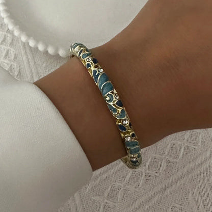 Elegant Enamel Dropped Glaze Flower Texture Bracelet For Women Retro Gold Plated Evil Eye Floral Zircon Bangle Party Jewelry