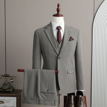 A Stylish and Cool Striped Casual Business Three-Piece Suit Set for the Autumn of 2025, a High-Quality Wedding Suit
