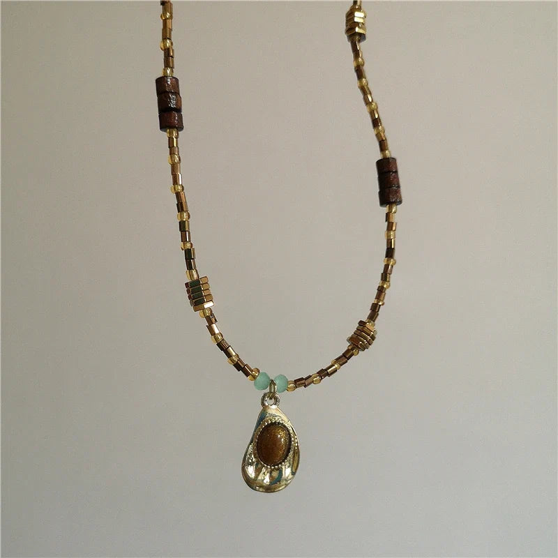 Vintage Leather Brown Stone Sun Pendant Beaded Choker Clavicle Chain Necklace For Women Unique Y2K Personalized Grunge Jewelry