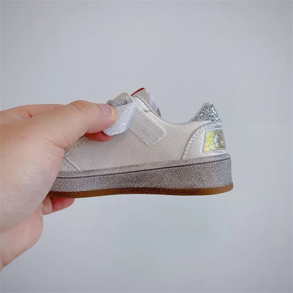 New Designer Boys Girls Star Sneakers Soft Sole Youth Sports Shoes Kids Sneakers Retro Small Dirty Shoes Casual Trainers