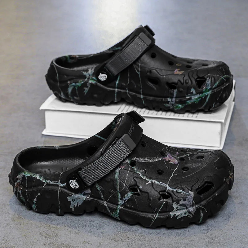 Men Slippers High Quality Classic Outdoor Anti-Slip Garden Shoes Lightweight Fashion Casual Sandals for Men Platform