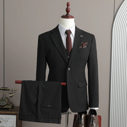 A Stylish and Cool Striped Casual Business Three-Piece Suit Set for the Autumn of 2025, a High-Quality Wedding Suit