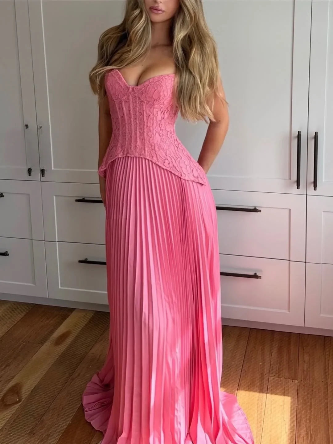 Green Corset Halter Long Dress Women Backless Off Shoulder Pleated Patchwork Slim Maxi Dress 2026 Summer Lady Party Evening Gown