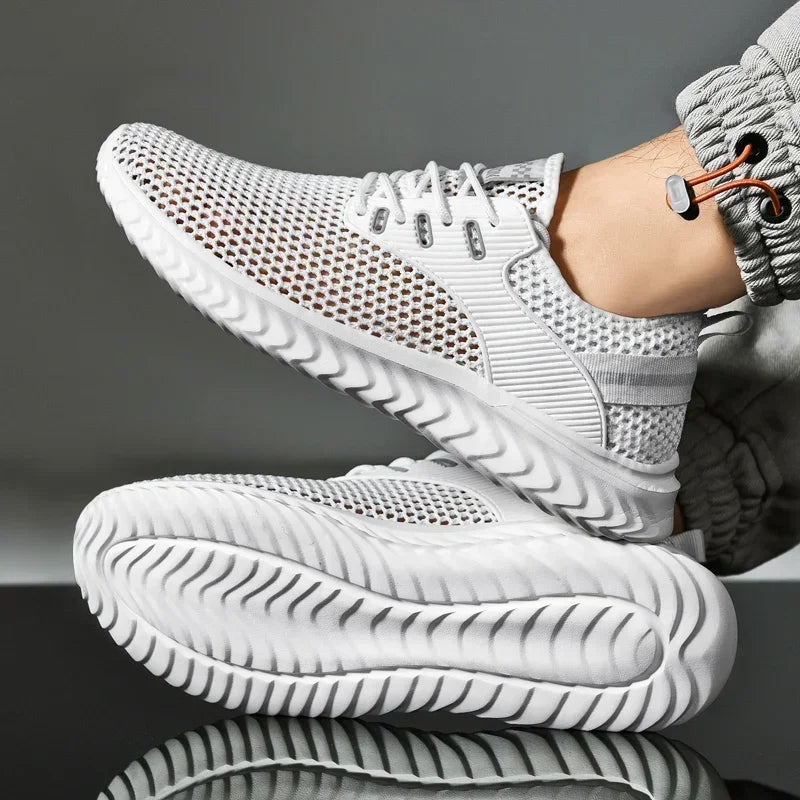 Men's and Women's Fashionable Sports Shoes, Breathable and Lightweight Casual Tennis Shoes, Hollow Mesh Men's Running Shoes