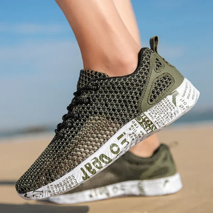 Summer Lightweight Flat Sports Shoes for Men's Outdoor New Style Mesh Casual Men's Shoes Breathable Upstream Shoes Large Size
