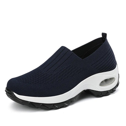 Breathable Mesh Slip-On Sports Shoes Comfortable Thick Bottom Heightening Walking Shoes for Women Casual round Toe Rubber Sole
