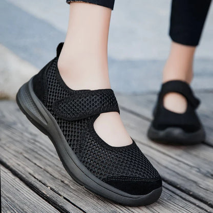 Fashion Women Shoes Platform Lightweight Walking Lazy Loafers Summer Breathable Outdoor Fitness Walking Casual Mesh Sports Shoes