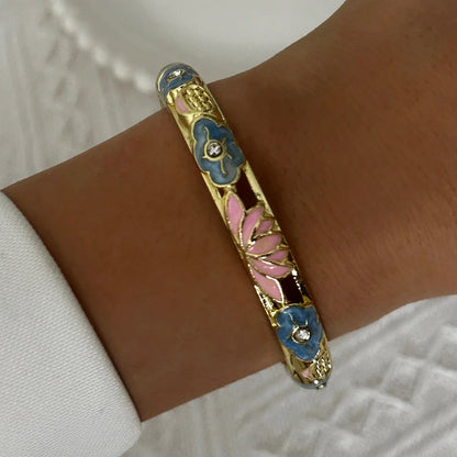 Elegant Enamel Dropped Glaze Flower Texture Bracelet For Women Retro Gold Plated Evil Eye Floral Zircon Bangle Party Jewelry