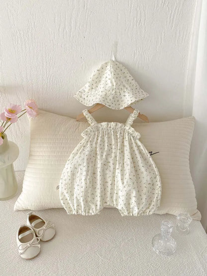 Korean-style summer baby girl thin strap floral jumpsuit hat, baby girl fashion strap jumpsuit, very suitable for travel wear