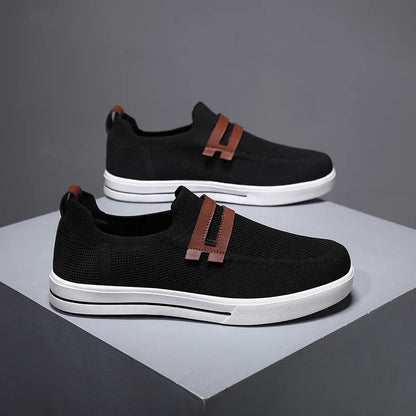 New Men Sports Shoes Mesh Breathable Casual Shoes Outdoor EVA Soft-Soled Walking Shoes Lightweight Comfortable Men Sports Shoes