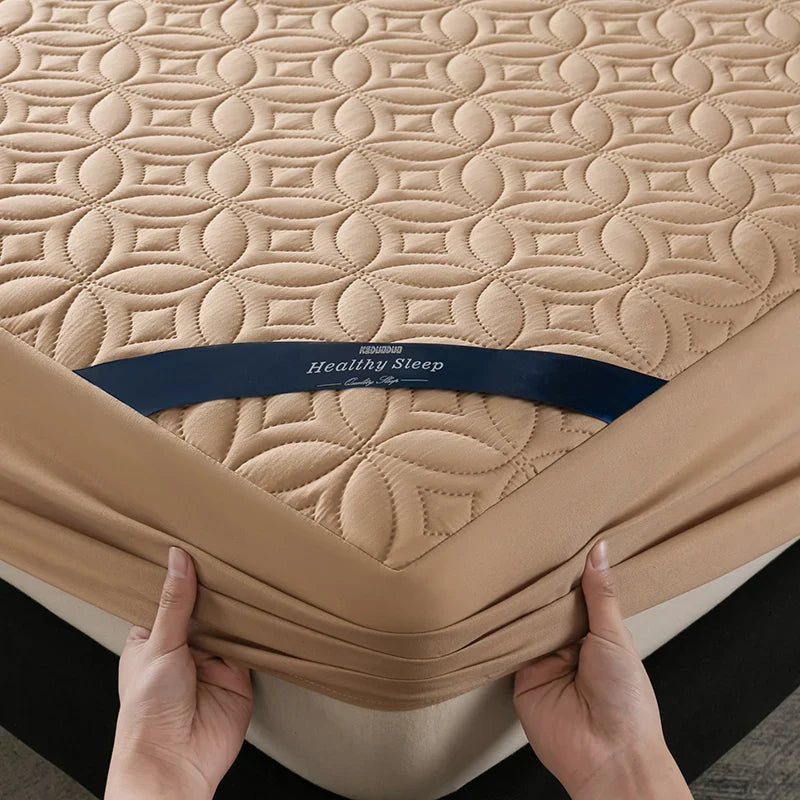 Ultrasonic Quilted Waterproof Antibacterial Mattress Protector Breathable Ultra Soft Noise Free 30CM Deep Pocket Fitted Sheet