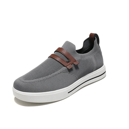 New Men Sports Shoes Mesh Breathable Casual Shoes Outdoor EVA Soft-Soled Walking Shoes Lightweight Comfortable Men Sports Shoes
