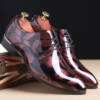 Luxury Men Oxford Shoes Retro Floral Pattern Men Dress Shoes Fashion Lace-Up Flats High Quality Business Men Party Wedding Shoes