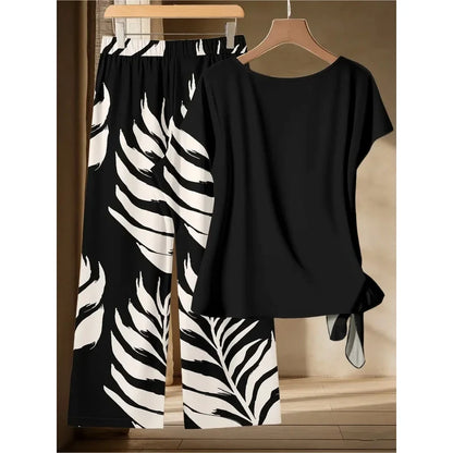 Women's Black Side-Twist T-Shirt And Black White Leaf Print Wide-Leg Pants Two-Piece Set Casual Lazy Style Outfit