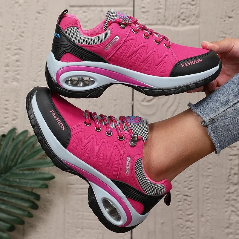 Fashionable Women's Black Genuine Leather Sports Shoes  Breathable and Comfortable Sports Shoes Suitable for Daily Use Exercise