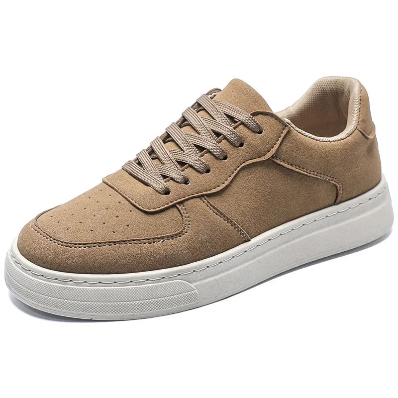 New low cut men's casual sports shoes fashionable student board shoes men's single shoes