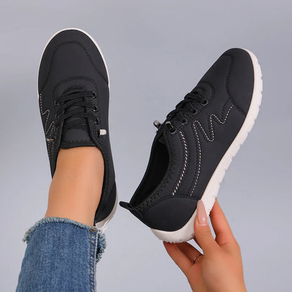 Spring new women's sports shoes, fashionable, breathable, lightweight, non-slip, wear-resistant, casual sports shoes, flat shoes