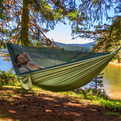 Camping hammock with mosquito net, portable outdoor hammock with mosquito net, equipped with 2 straps and hooks, suitable for travel, backyard, beach, and other outdoor activities