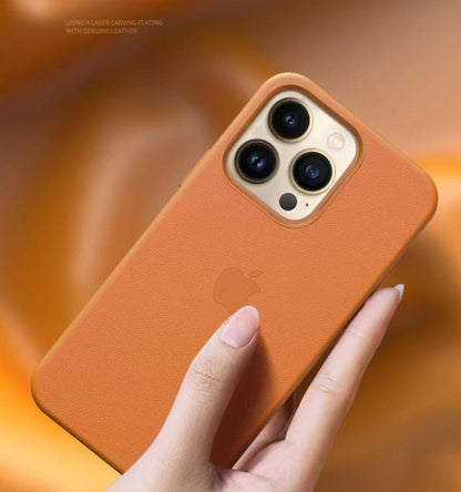 iPhone Leather Case with MagSafe